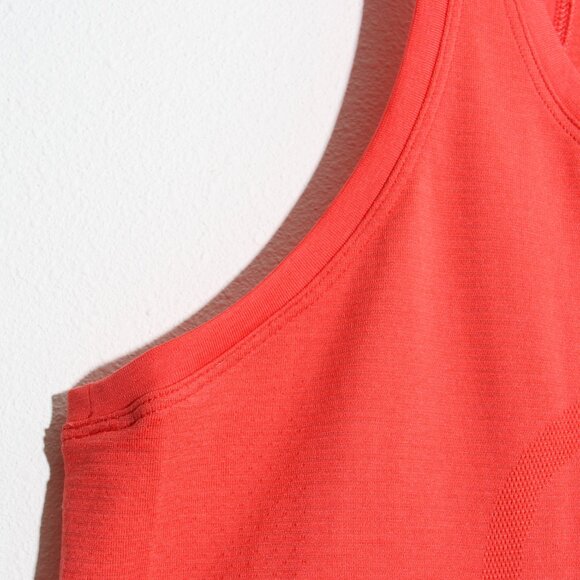 Lululemon Swiftly Tech Racerback Tank Top Pink Coral Mesh Silverescent Size 6 - Picture 6 of 9